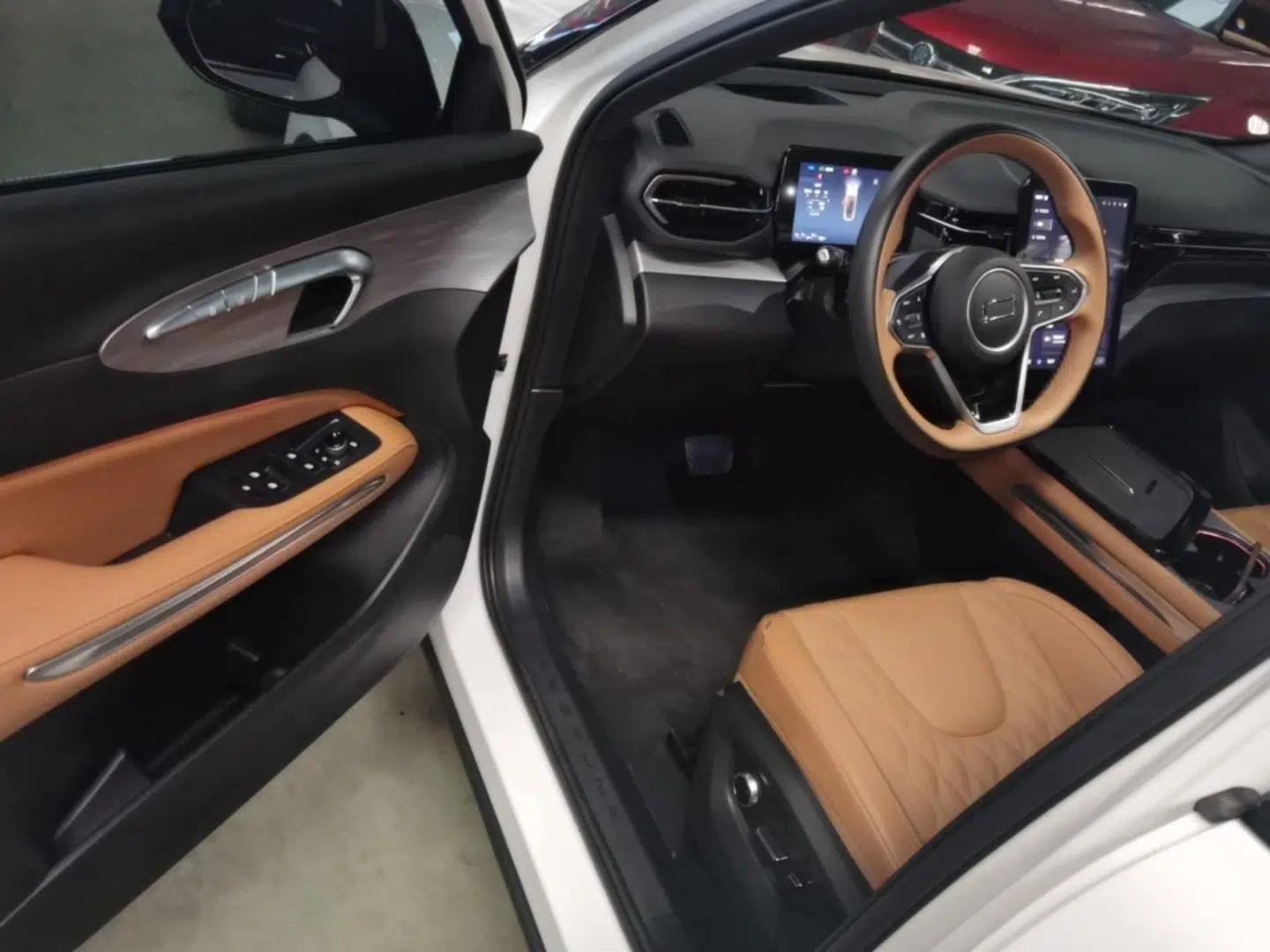 Bestune Yueyi 07 2025 210km Leisure Edition — миниатюра 23