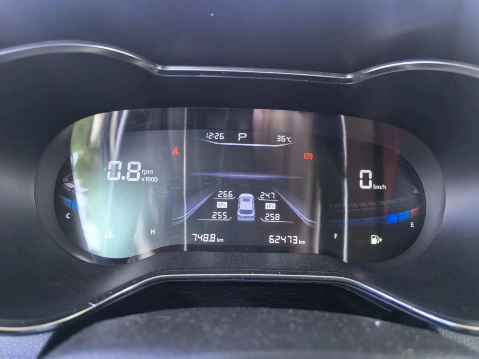 Bestune T33 2019 1.6L Automatic Luxury Edition China VI — миниатюра 14