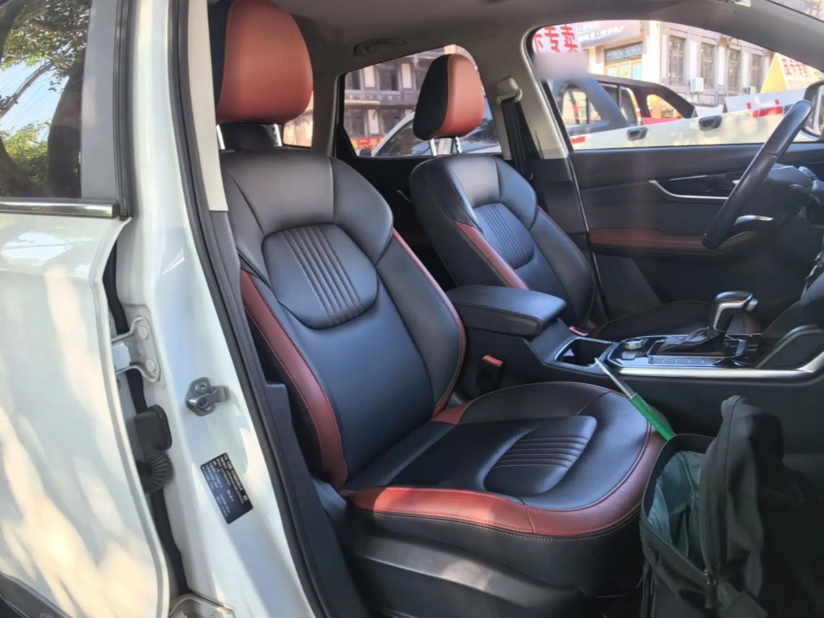 Bestune T33 2019 1.6L Automatic Luxury Edition China VI — миниатюра 19