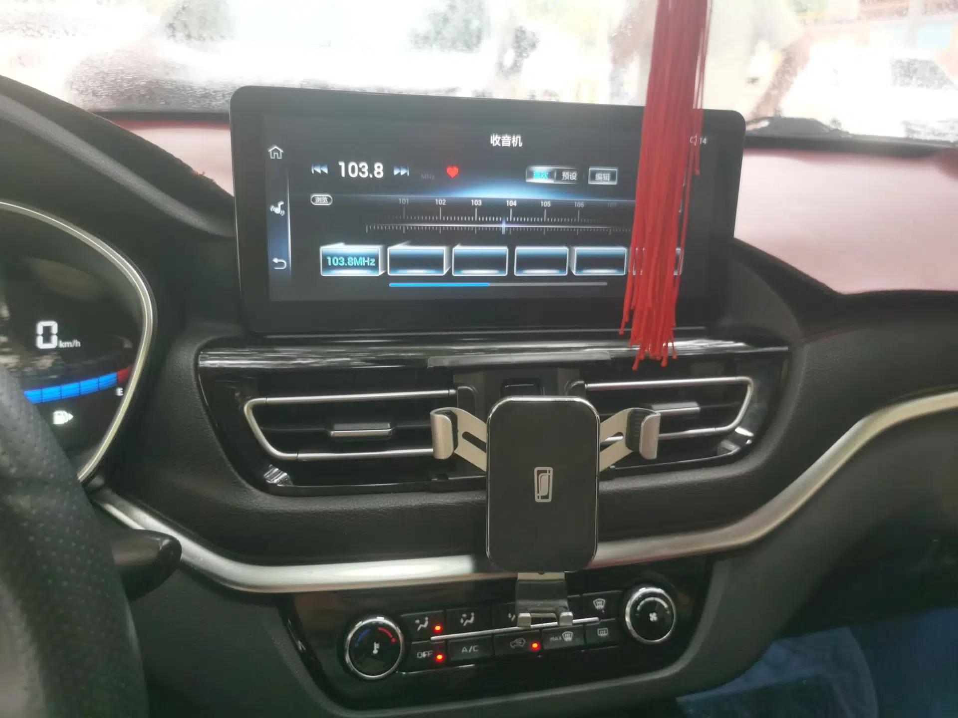 Bestune T33 2021 1.2T DCT Luxury Model — миниатюра 13