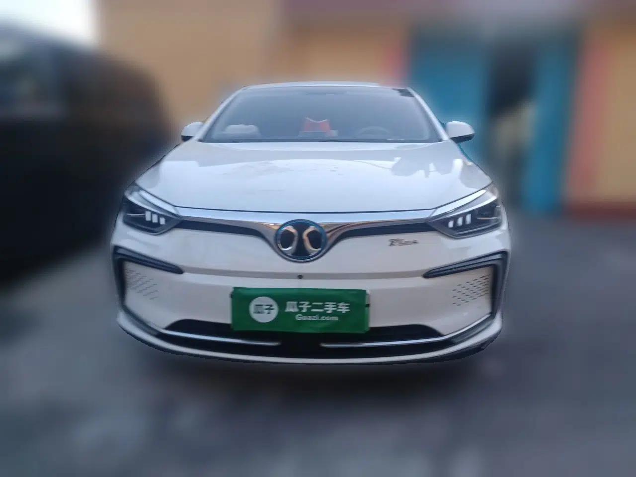 BAIC Beijing EU5 2018 R500 Smart Wind Edition — миниатюра 2