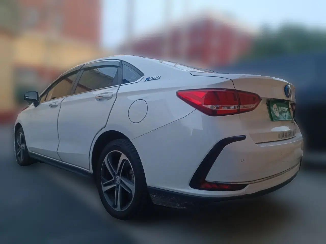 BAIC Beijing EU5 2018 R500 Smart Wind Edition — миниатюра 4