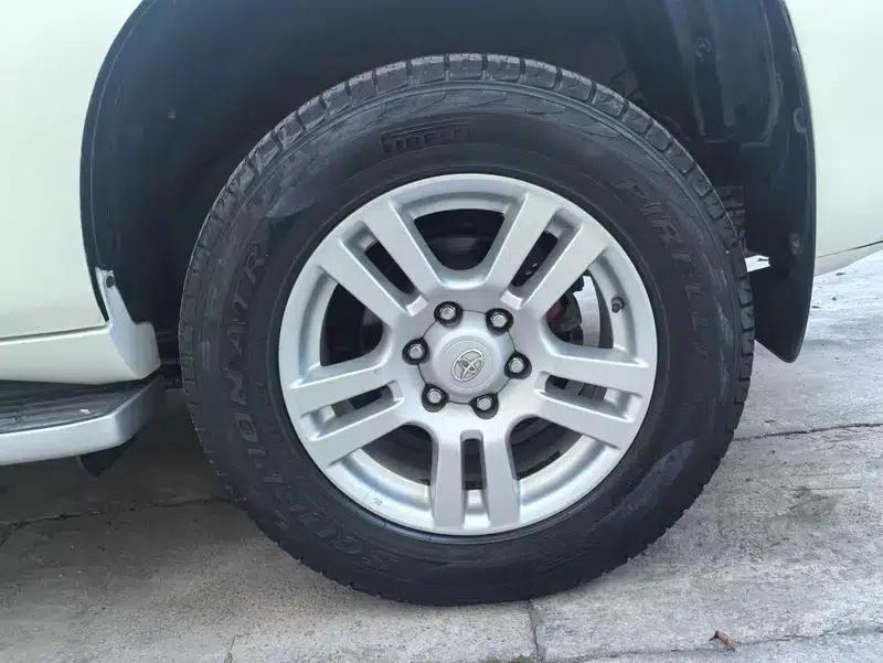 2010 Prado 4.0L Automatic VX — миниатюра 7