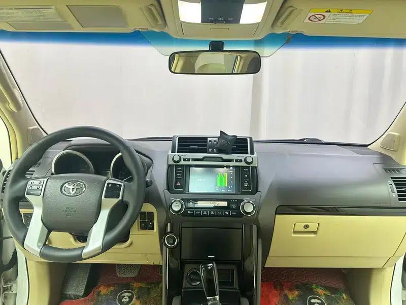 2014 Prado 2.7T Automatic 4WD 5-Seater Factory Custom Edition — миниатюра 9