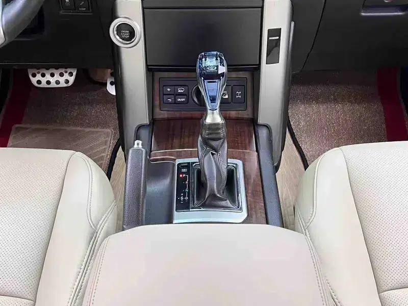 2010 Prado 4.0L Automatic VX NAVI — миниатюра 18