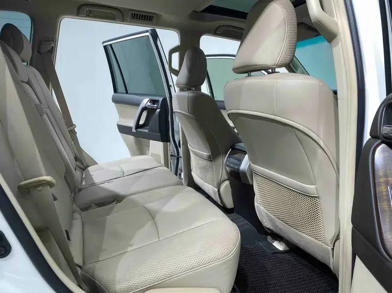 2010 Prado 4.0L Automatic VX — миниатюра 7