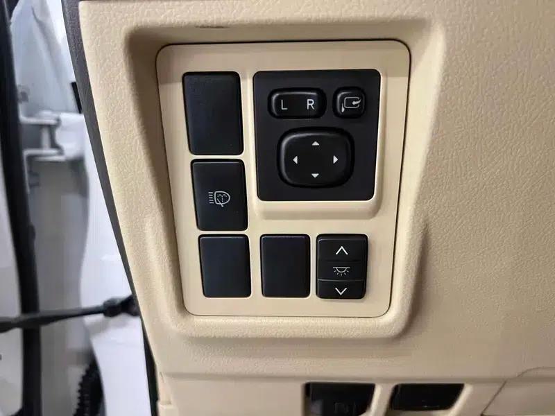2014 Prado 4.0L Automatic TX-L — миниатюра 13