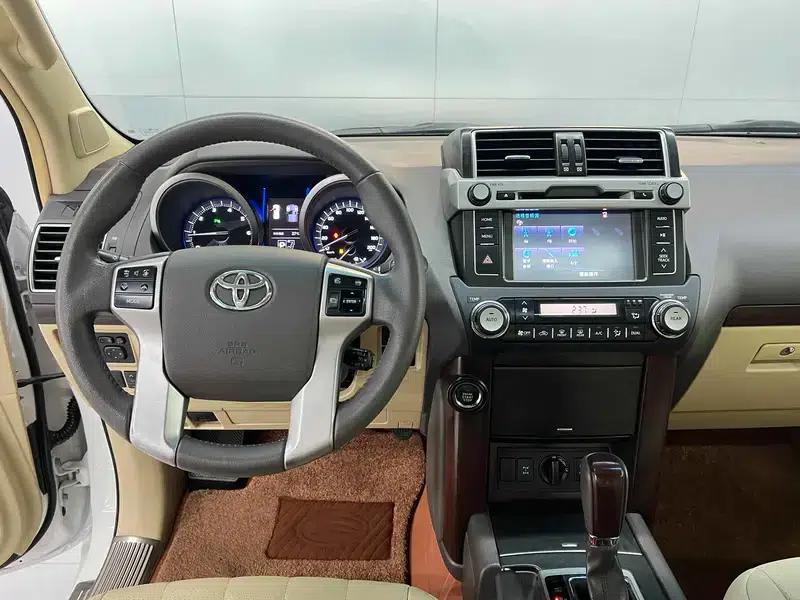 2014 Prado 4.0L Automatic TX-L — миниатюра 14