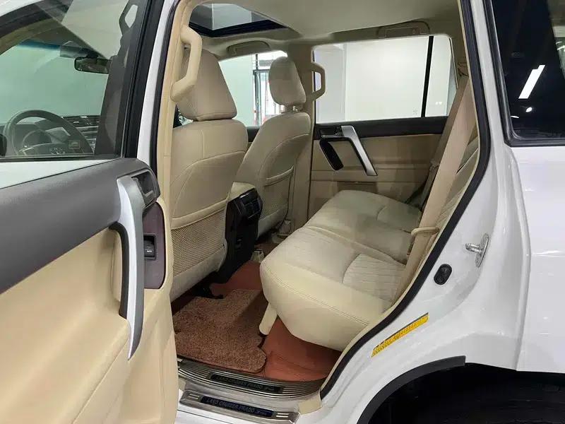 2014 Prado 4.0L Automatic TX-L — миниатюра 16