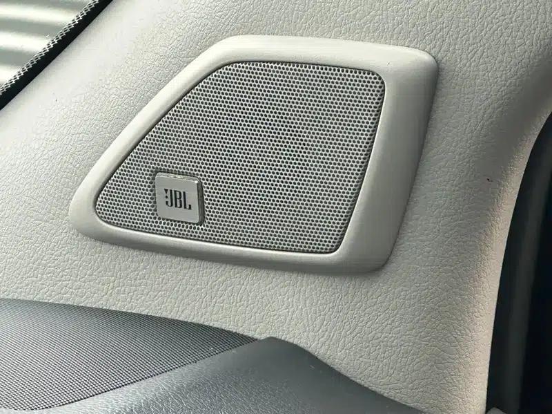 2016 Prado 2.7L Automatic Luxury Edition — миниатюра 9