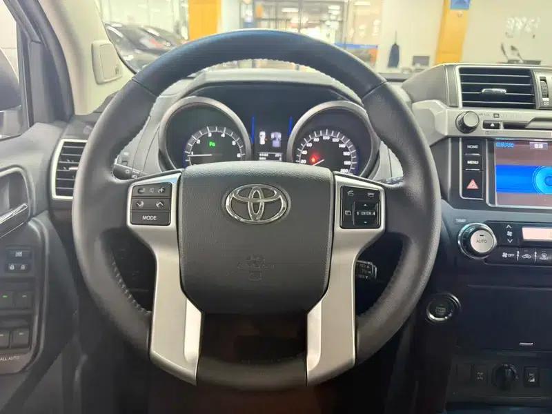 2016 Prado 3.5L Automatic TX-L NAVI — миниатюра 11