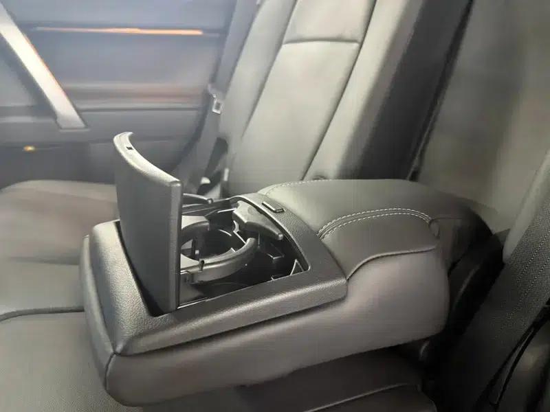 2016 Prado 3.5L Automatic TX-L NAVI — миниатюра 16