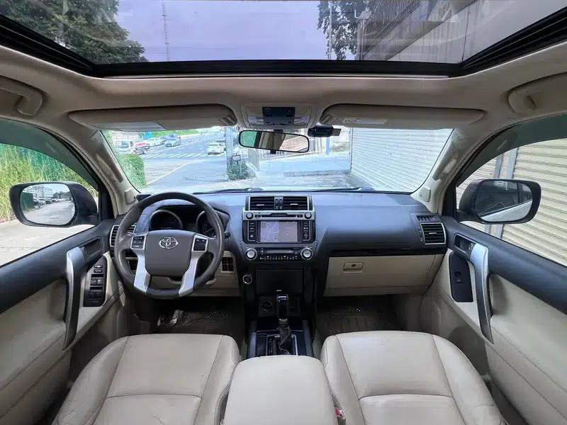 2016 Prado 2.7L Automatic Luxury Edition — миниатюра 13