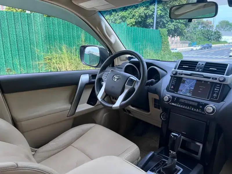 2016 Prado 2.7L Automatic Luxury Edition — миниатюра 15