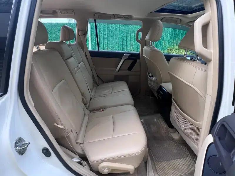 2016 Prado 2.7L Automatic Luxury Edition — миниатюра 21