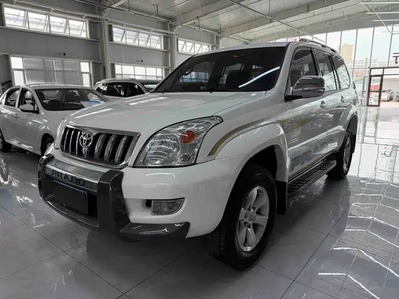 2005 Prado 4.0L Automatic GX Luxury Edition — миниатюра 1