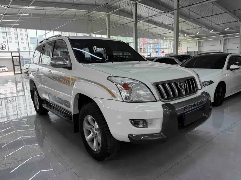 2005 Prado 4.0L Automatic GX Luxury Edition — миниатюра 3