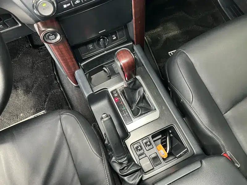 2016 Prado 3.5L Automatic TX-L — миниатюра 18