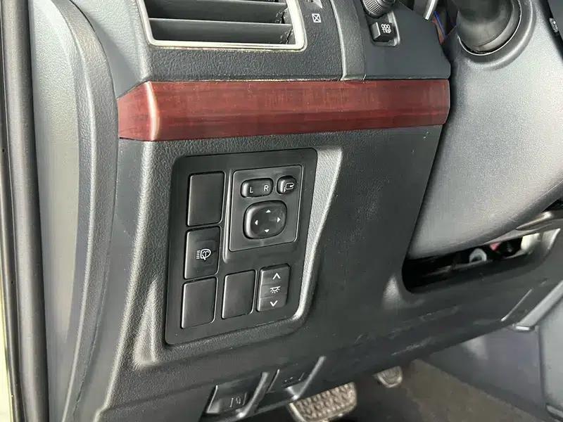 2016 Prado 3.5L Automatic TX-L — миниатюра 19