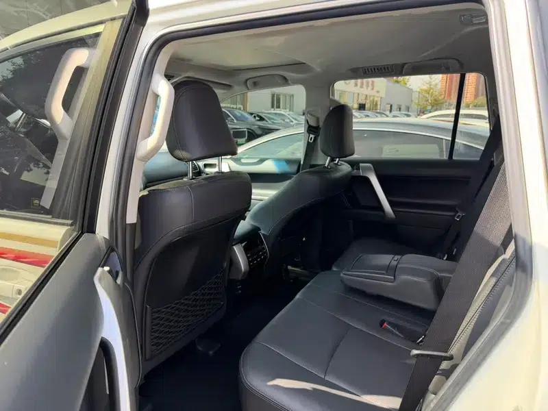 2019 Prado 3.5L Automatic TX-L Premium Edition — миниатюра 11