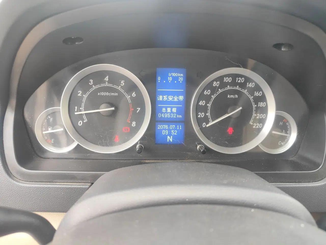 BAIC E Series 2013 Sedan 1.5L Automatic Lotte Edition — миниатюра 12