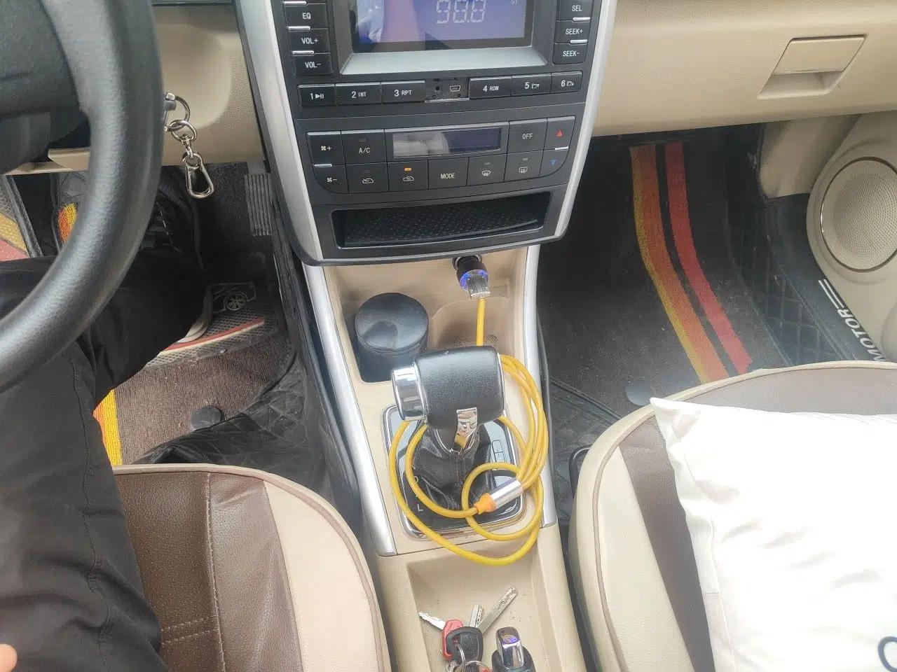 BAIC E Series 2013 Sedan 1.5L Automatic Lotte Edition — миниатюра 14