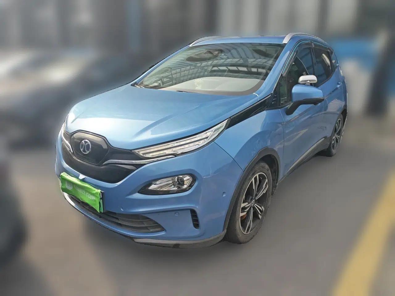 BAIC Beijing EX3 2019 R600 Trendy Edition — миниатюра 1