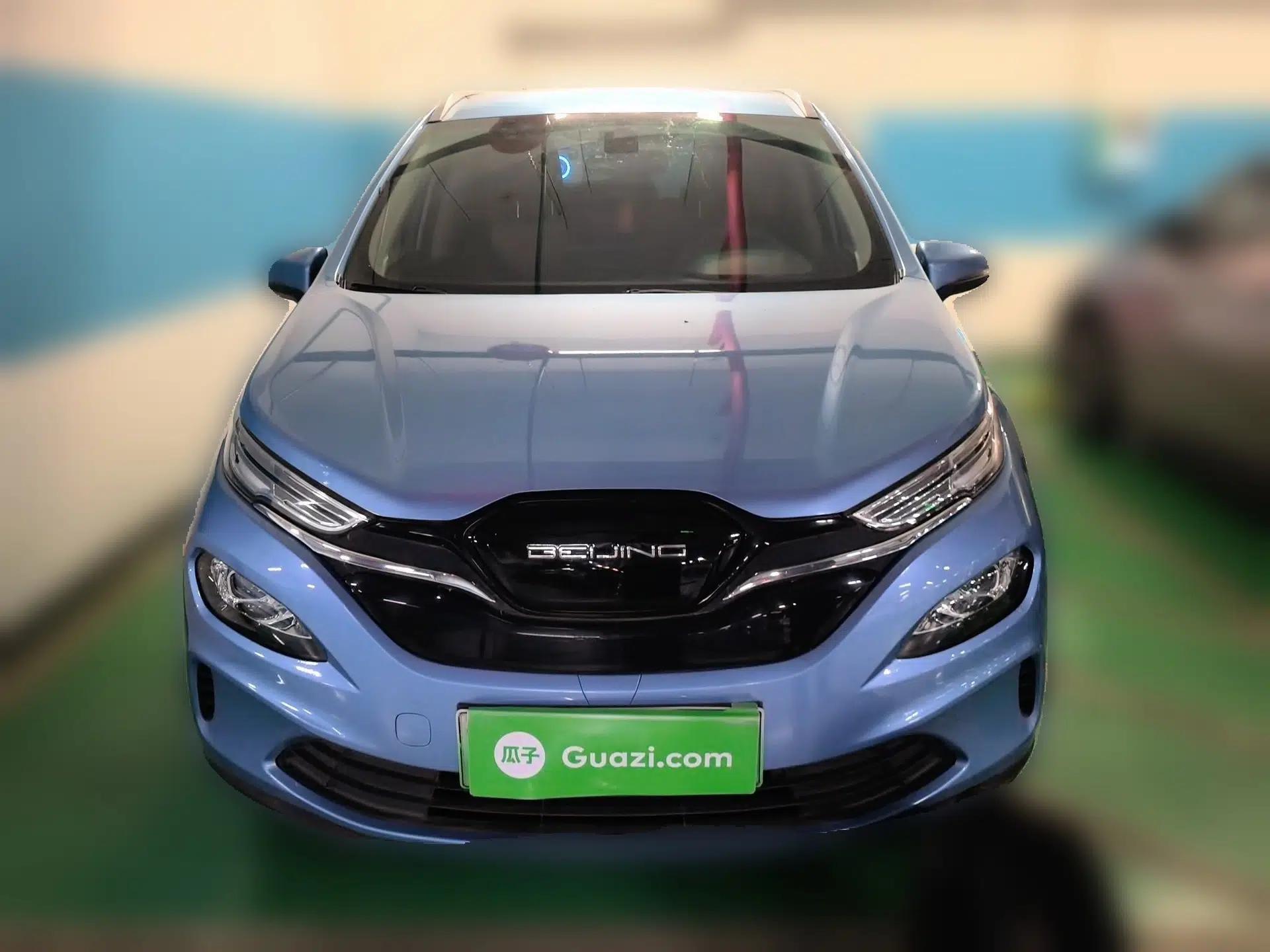 BAIC Beijing EX3 2019 R600 Strong Wind Edition — миниатюра 2