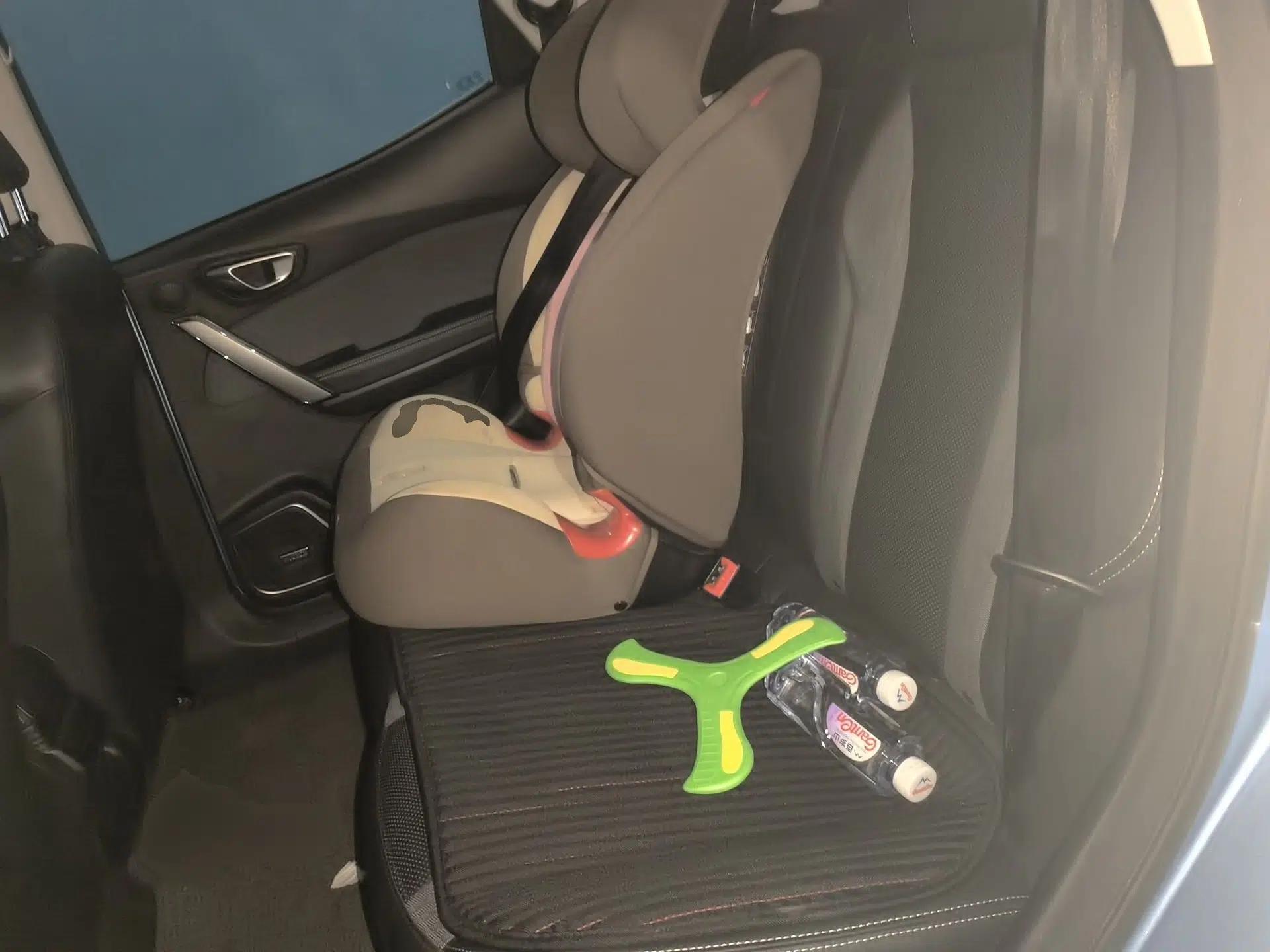 BAIC Beijing EX3 2019 R600 Strong Wind Edition — миниатюра 17