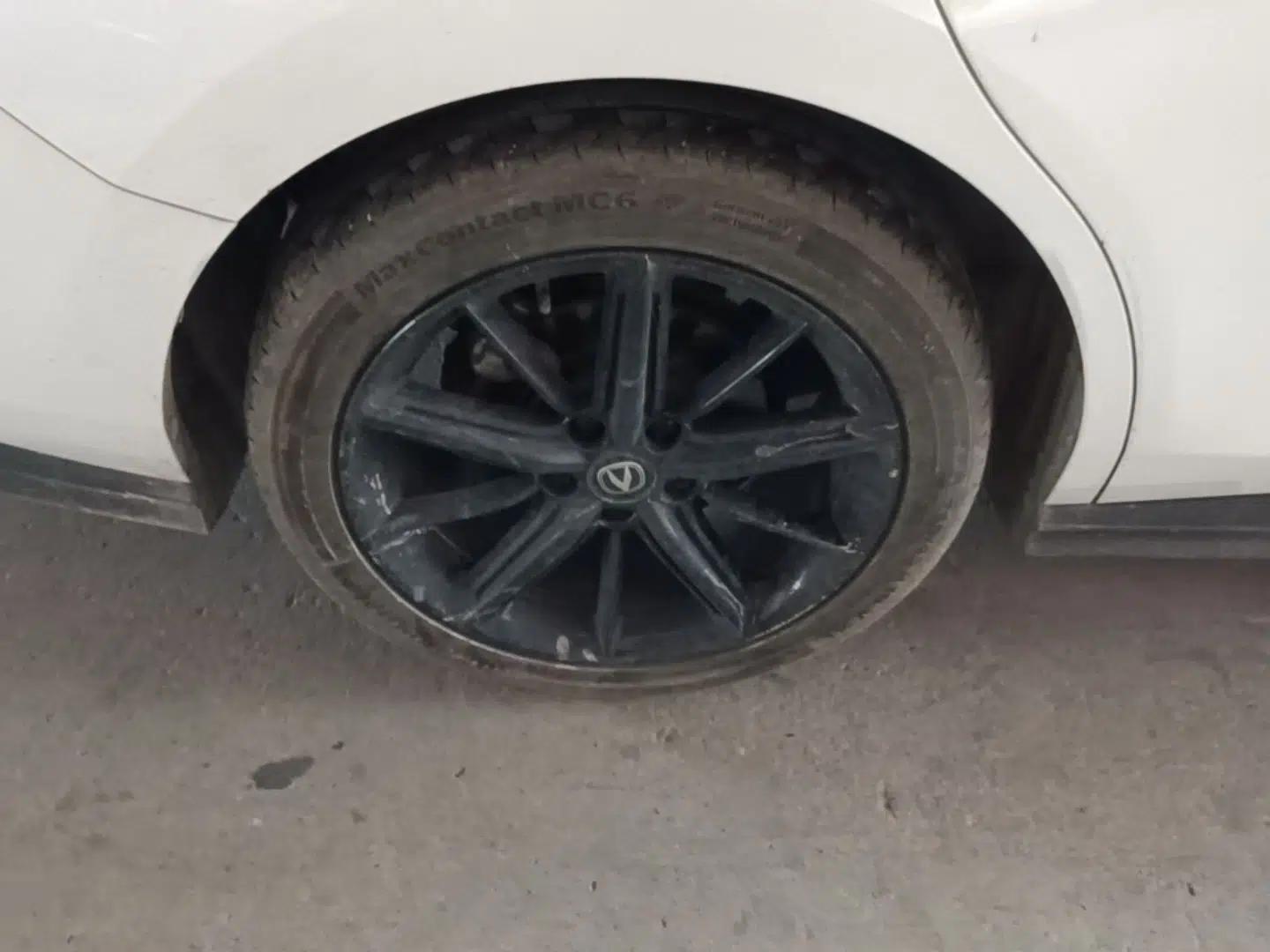 CHANGAN UNI-V 2023 1.5T Prestige Model — миниатюра 16