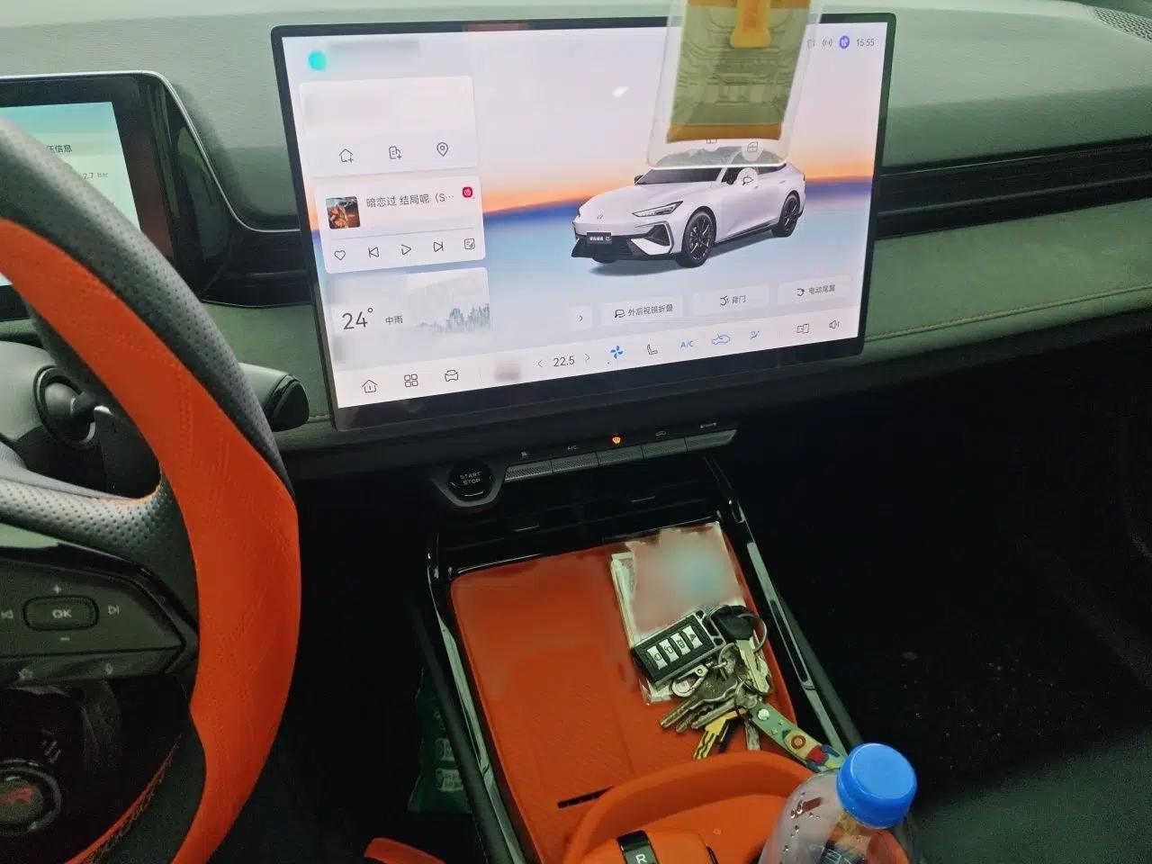 CHANGAN UNI-V 2025 Model Third-Generation 1.5T 500Bar Prestige Sports Edition — миниатюра 12