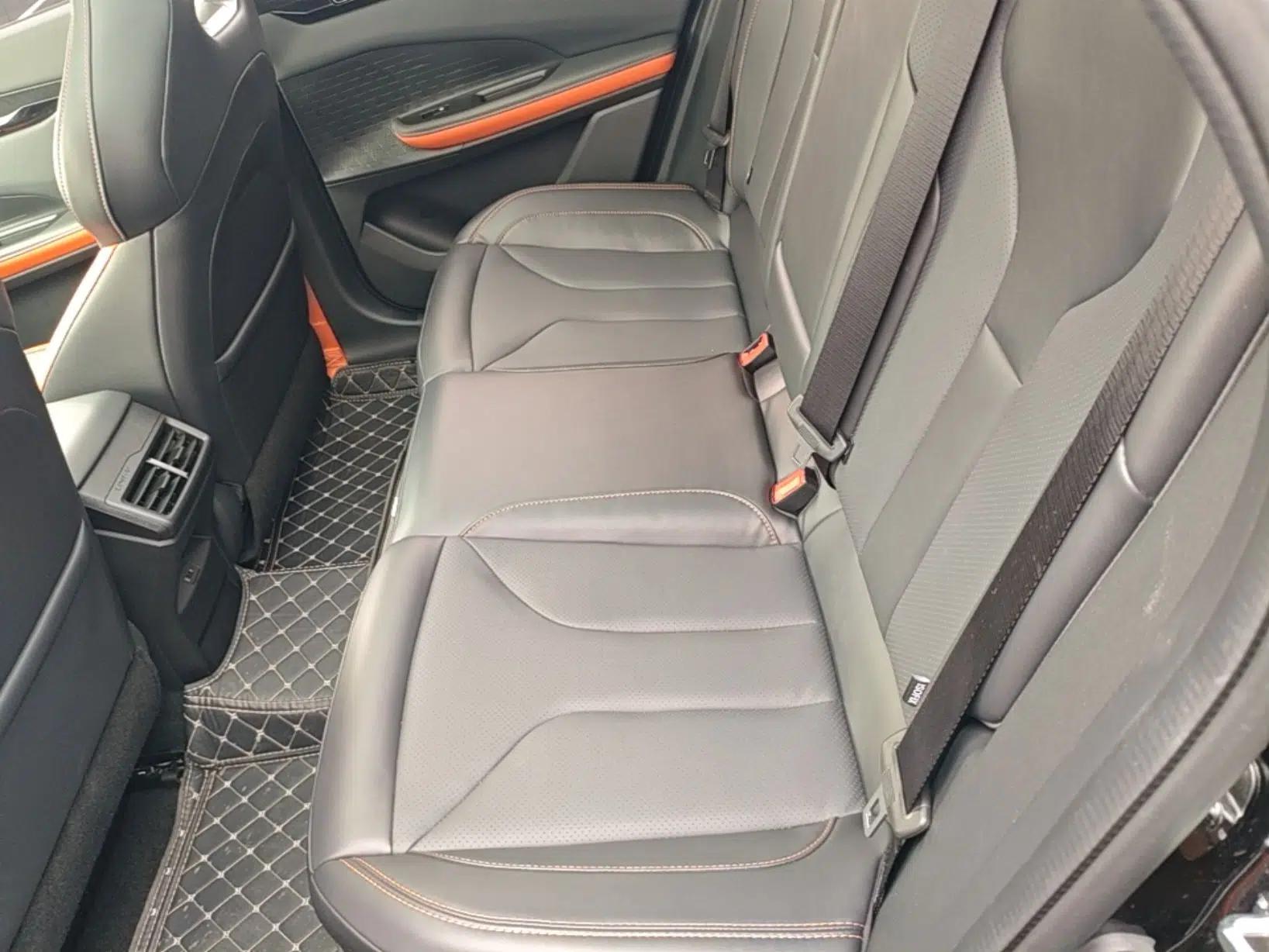 CHANGAN UNI-V 2023 1.5T Prestige Model — миниатюра 25