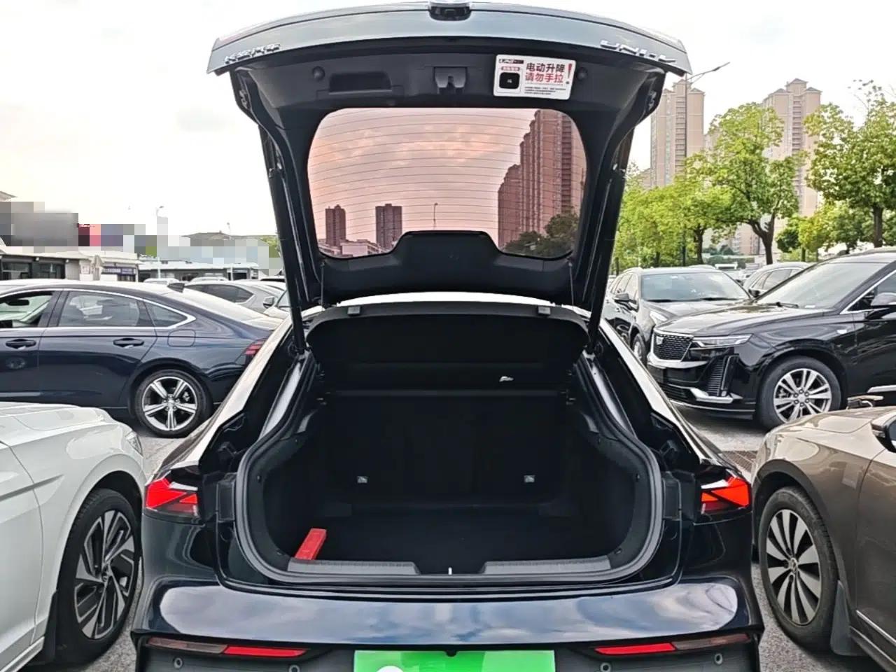 CHANGAN UNI-V 2023 1.5T Prestige Model — миниатюра 27