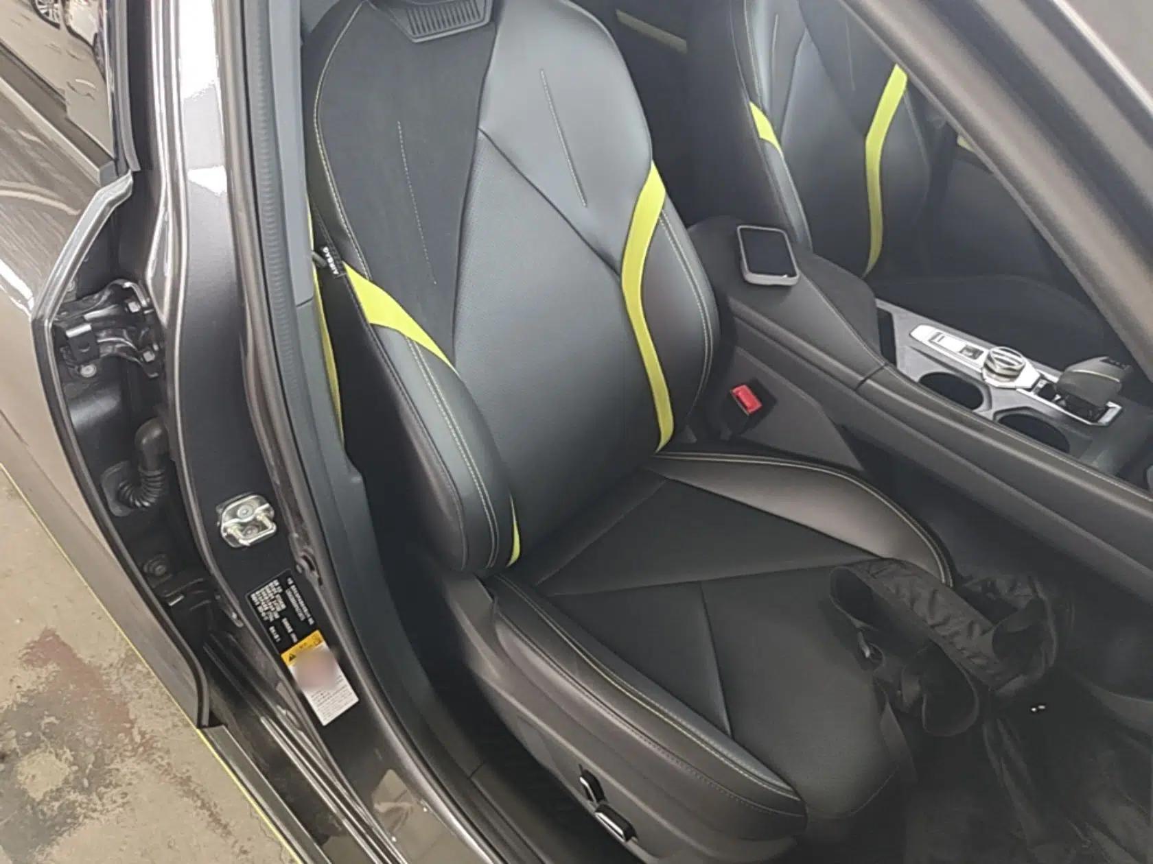CHANGAN UNI-V 2022 1.5T Sport Edition — миниатюра 19