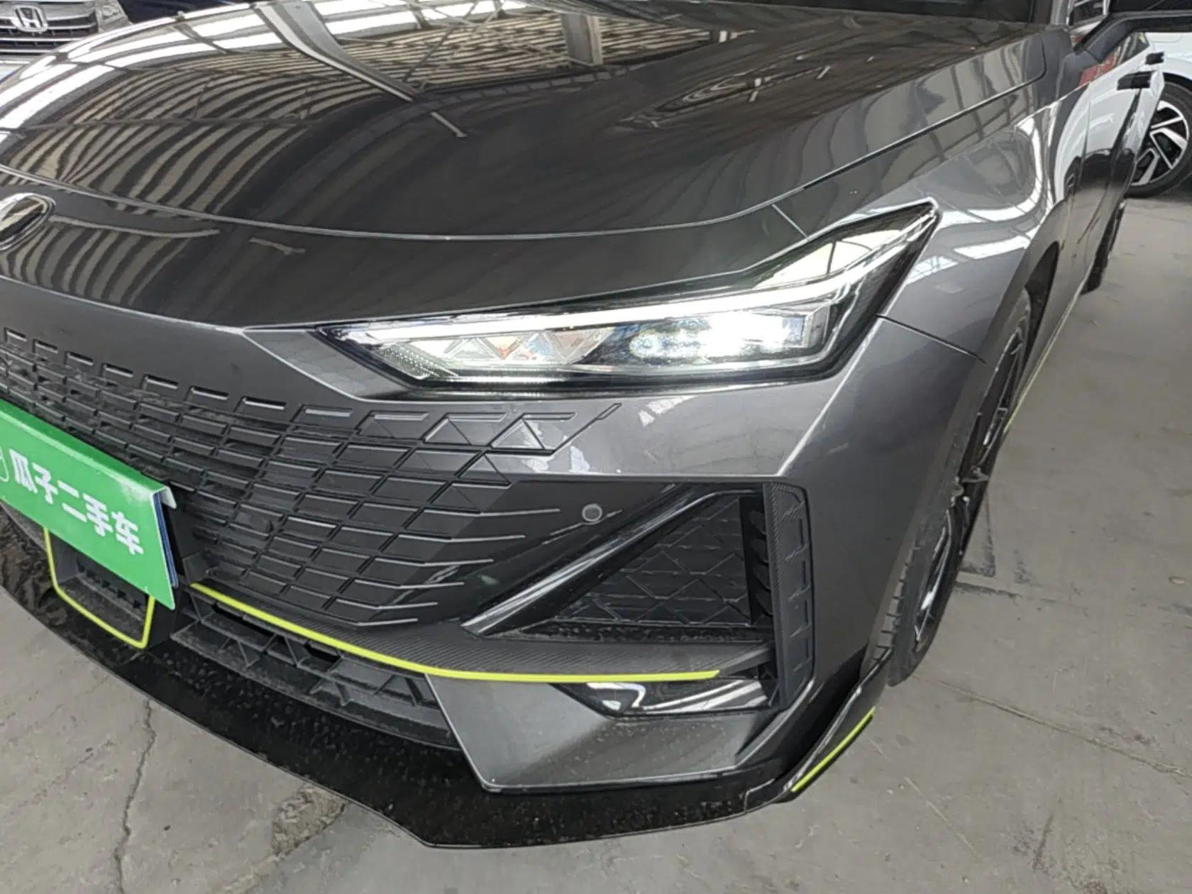 CHANGAN UNI-V 2022 1.5T Sport Edition — миниатюра 8