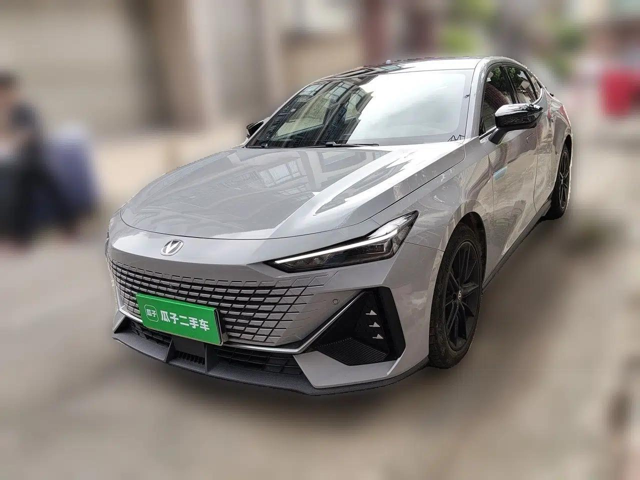 CHANGAN UNI-V 2022 1.5T Prestige Version — миниатюра 1