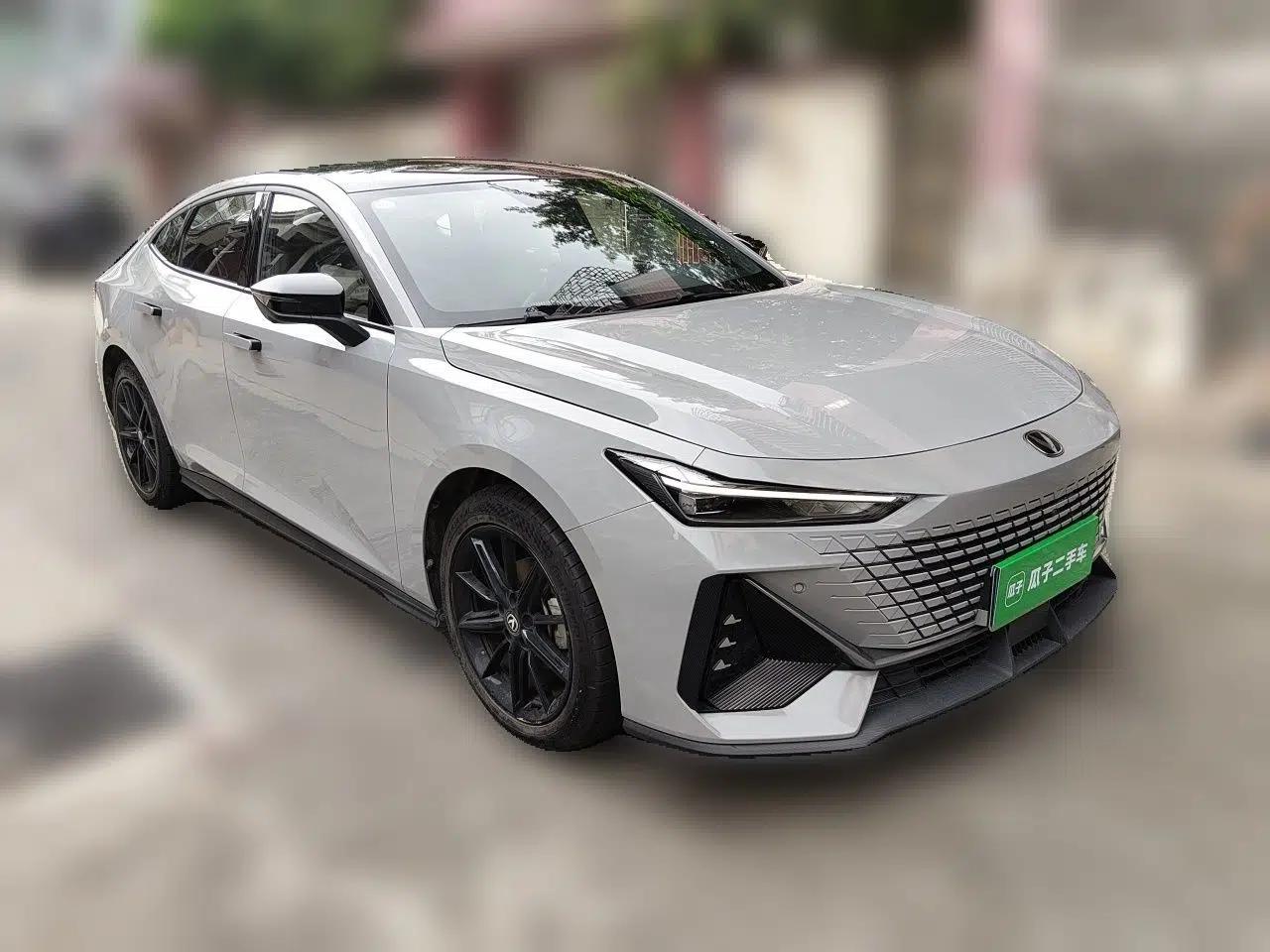 CHANGAN UNI-V 2022 1.5T Prestige Version — миниатюра 3