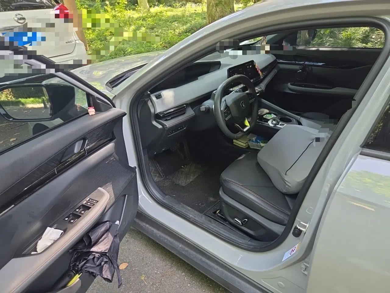 CHANGAN UNI-V 2022 1.5T Prestige Version — миниатюра 16