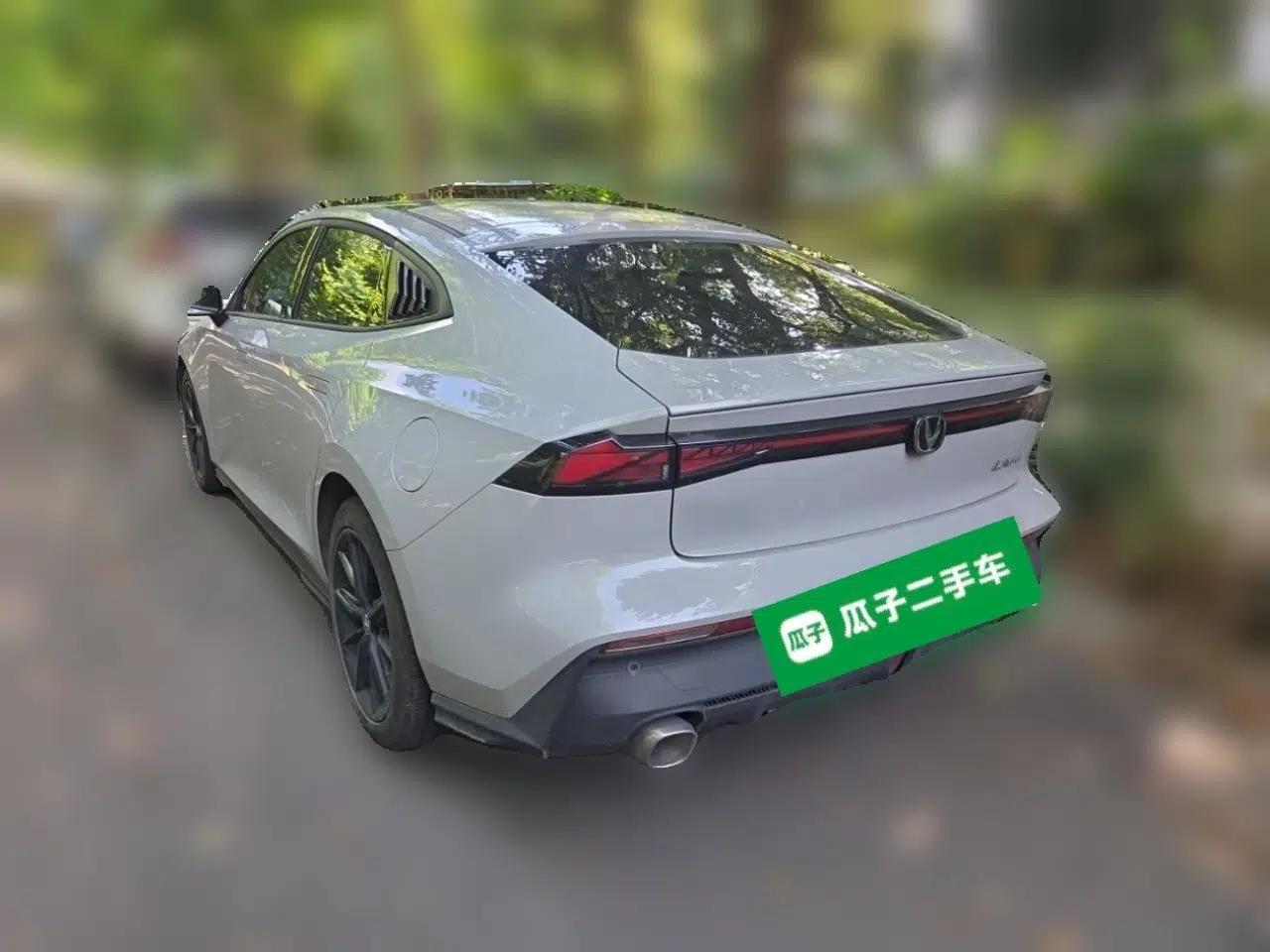 CHANGAN UNI-V 2022 1.5T Prestige Version — миниатюра 4