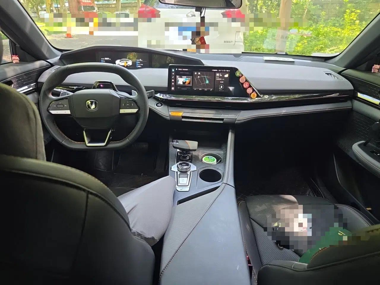 CHANGAN UNI-V 2022 1.5T Prestige Version — миниатюра 9
