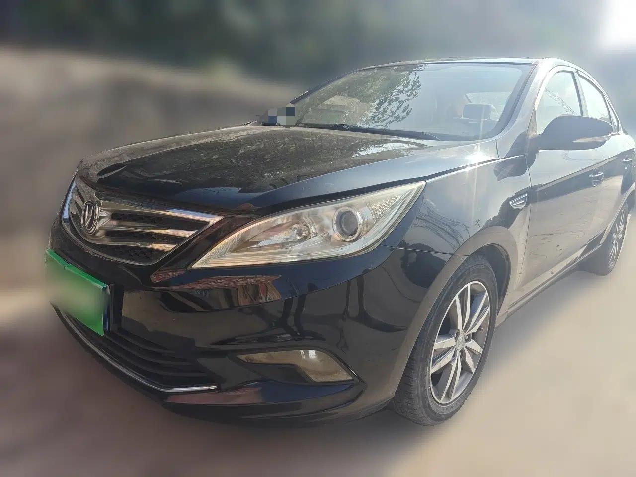 CHANGAN Eado 2015 1.6L Manual Luxury Model China IV Standard — миниатюра 1