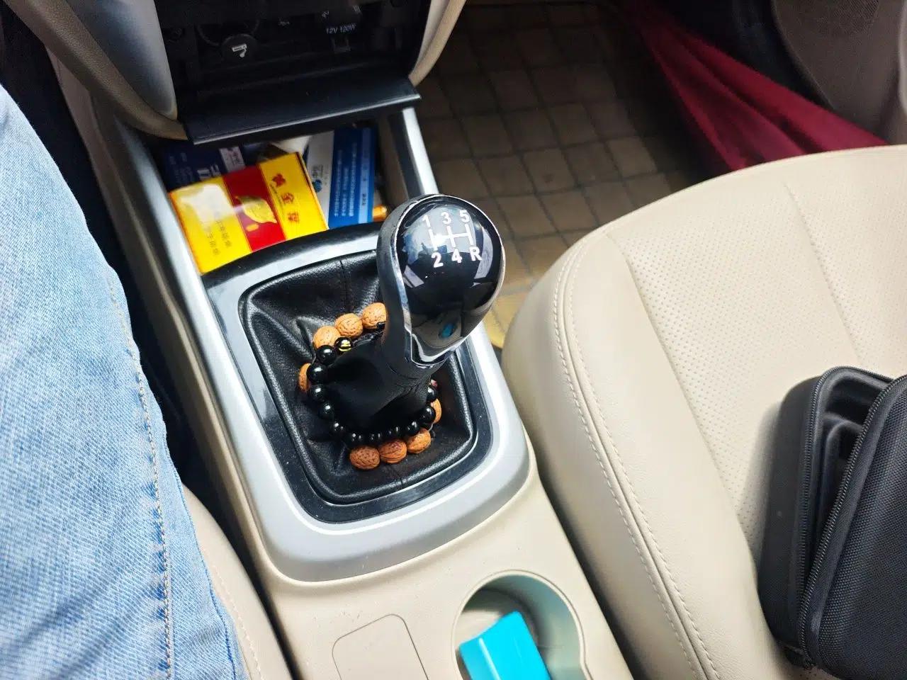 CHANGAN Eado 2014 1.6L Manual Luxury Model — миниатюра 14