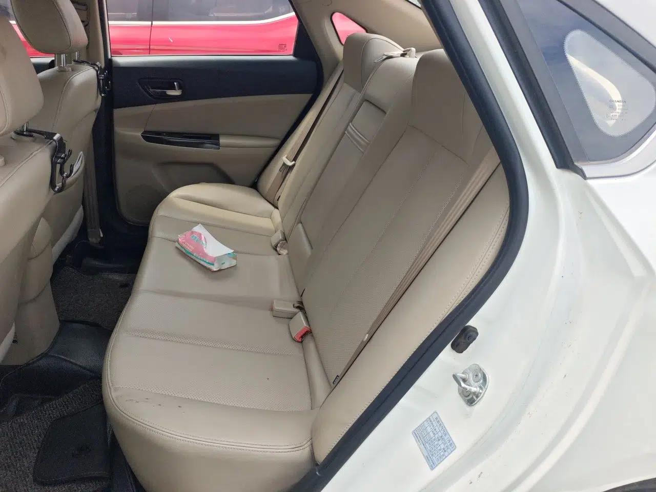 CHANGAN Eado 2014 1.6L Manual Luxury Model — миниатюра 17
