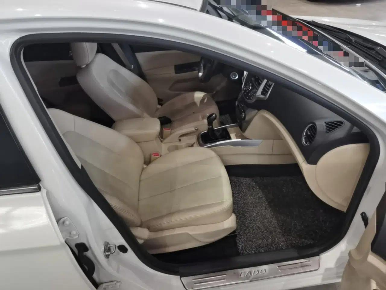 CHANGAN Eado 2015 1.6L Manual Luxury Model China V Standard — миниатюра 26