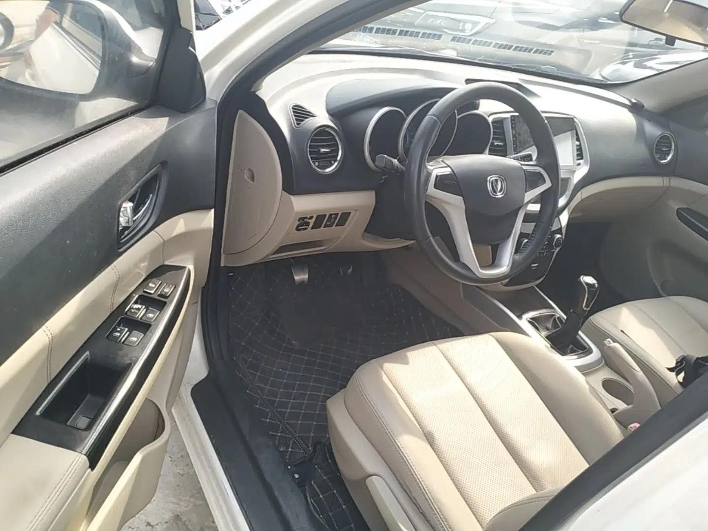 CHANGAN Eado 2014 1.6L Manual Luxury Model — миниатюра 18