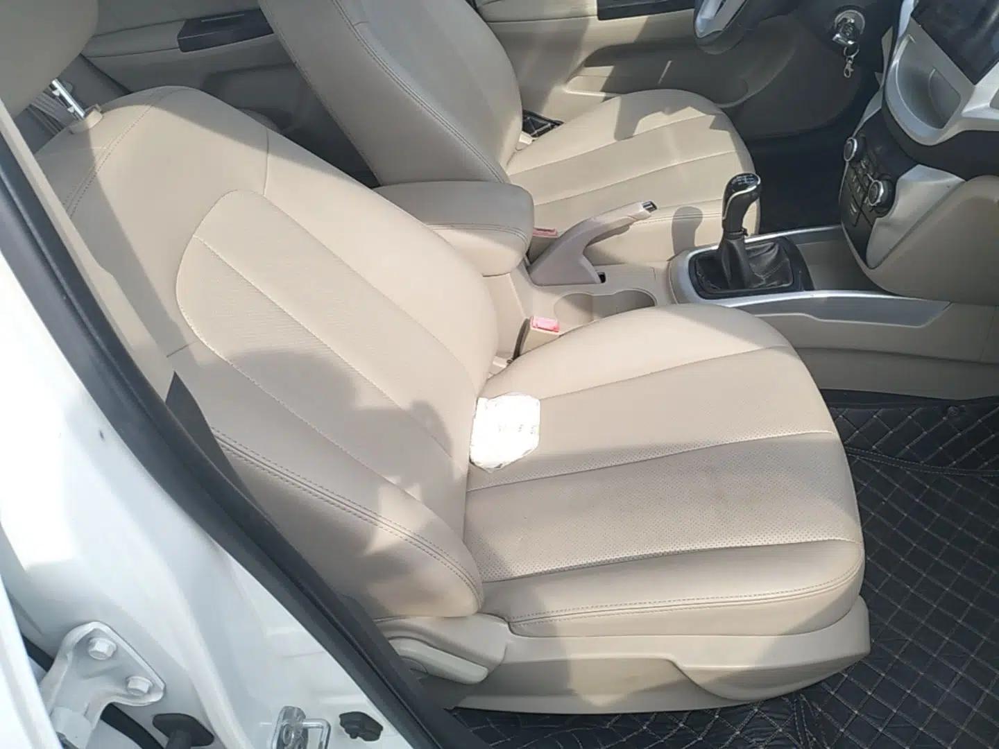 CHANGAN Eado 2014 1.6L Manual Luxury Model — миниатюра 19