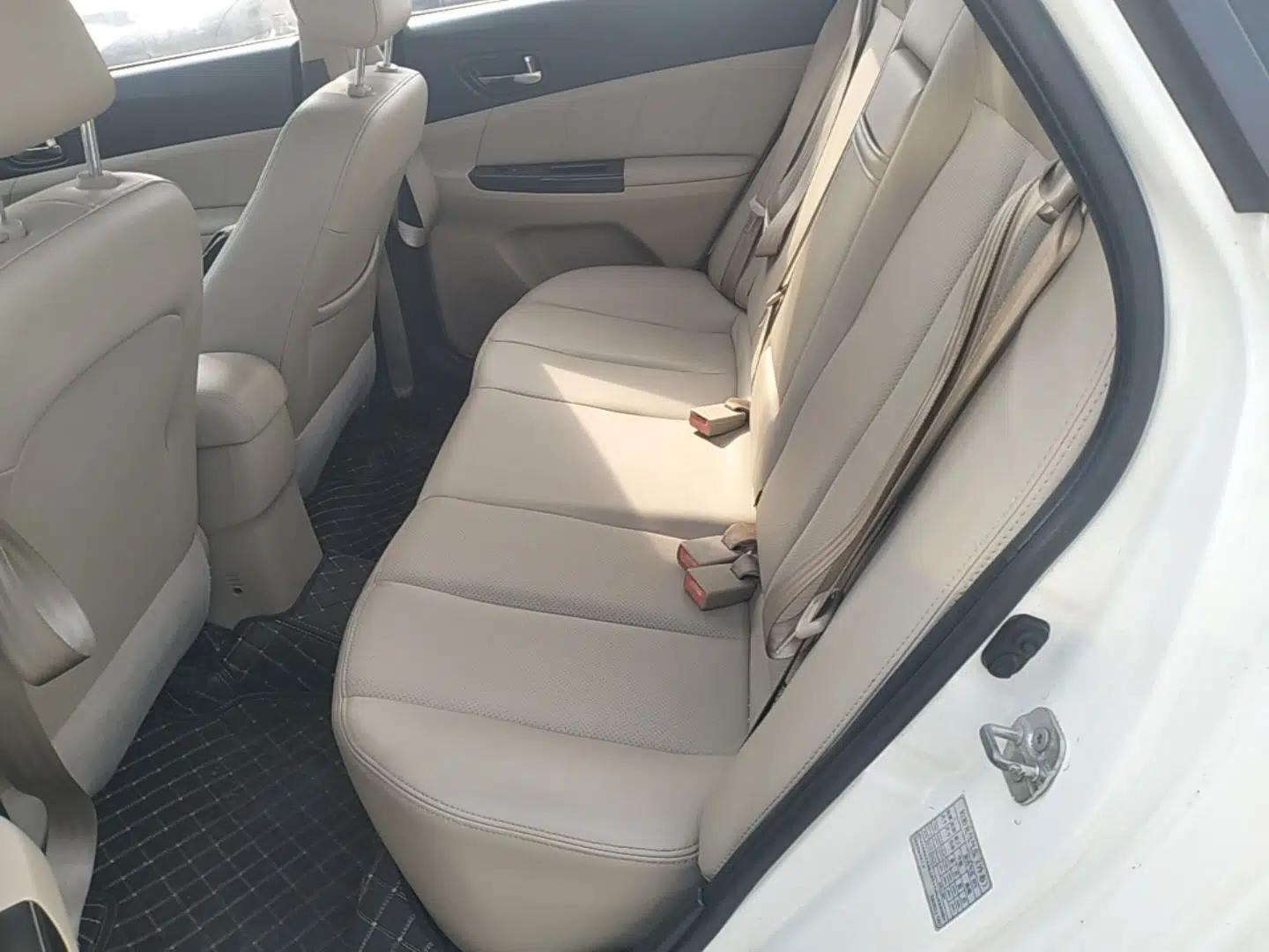 CHANGAN Eado 2014 1.6L Manual Luxury Model — миниатюра 20