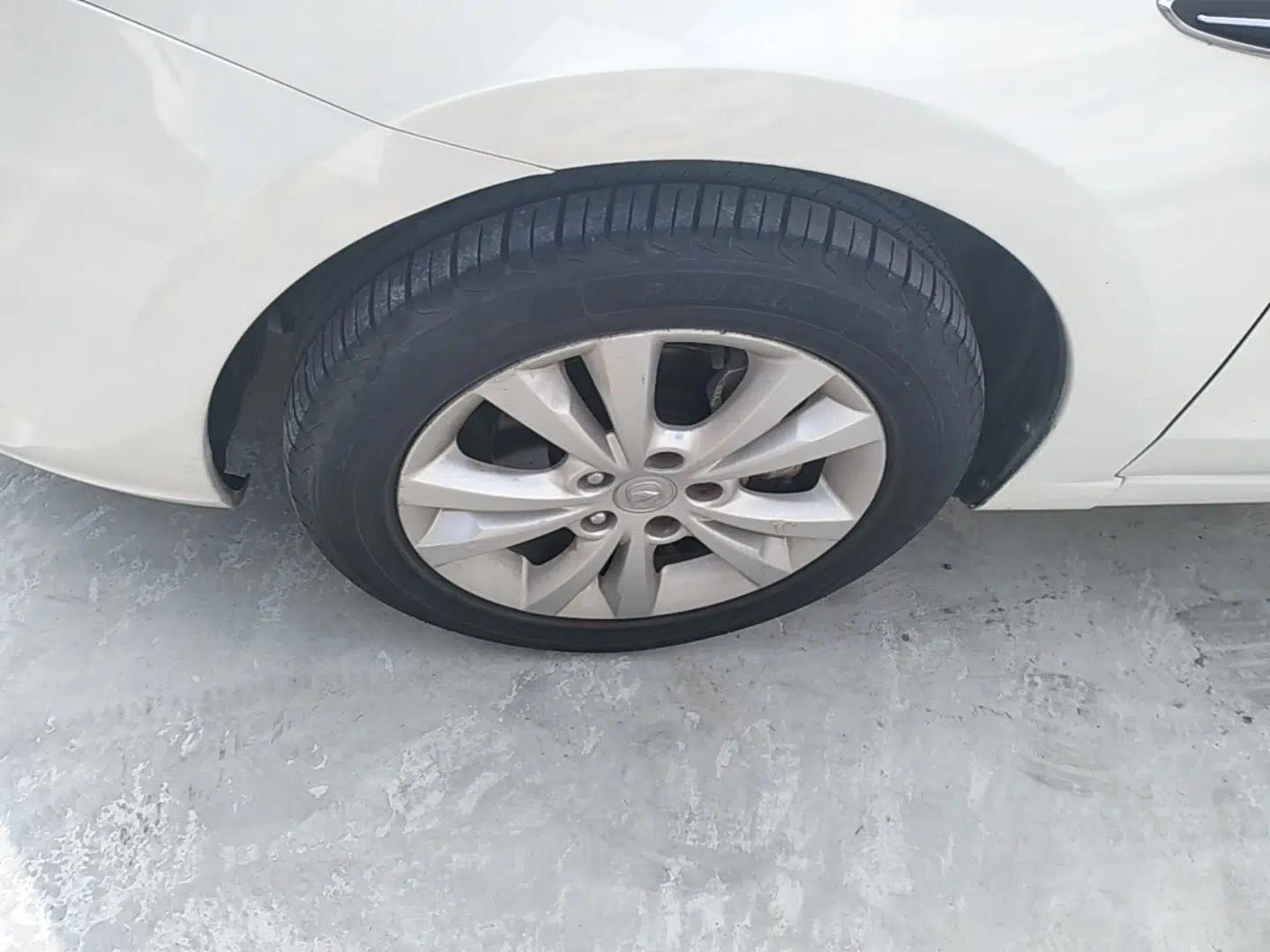 CHANGAN Eado 2014 1.6L Manual Luxury Model — миниатюра 10