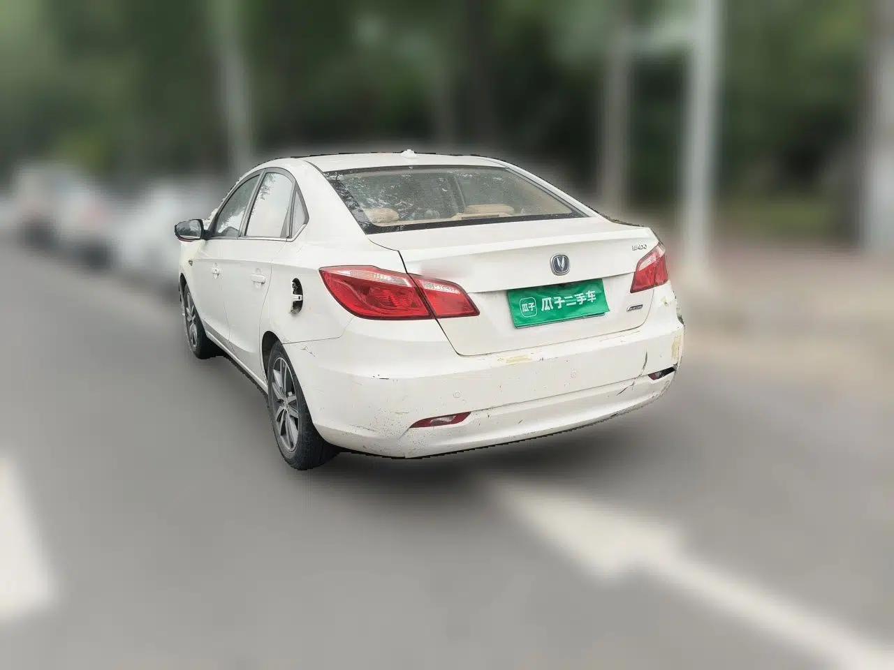 CHANGAN Eado 2015 1.6L Manual Luxury Model China IV Standard — миниатюра 4