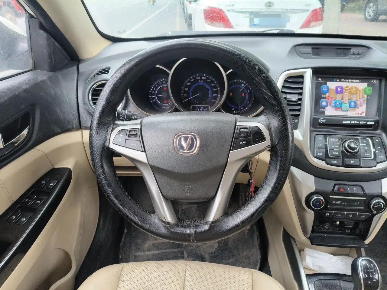 CHANGAN Eado 2015 1.6L Manual Luxury Model China IV Standard — миниатюра 10